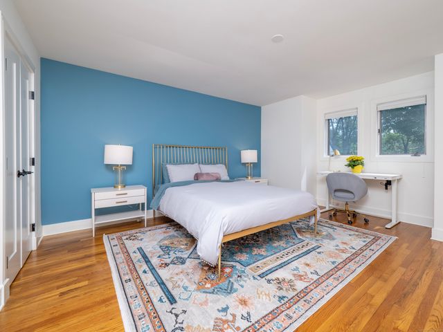 21 Woods End Drive, Wilton, CT 06897