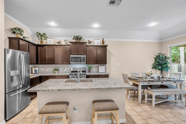34 Sawbridge Circle, Spring, TX 77389