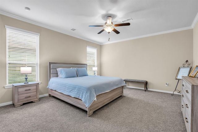 34 Sawbridge Circle, Spring, TX 77389