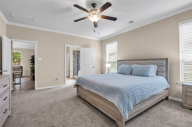 34 Sawbridge Circle, Spring, TX 77389