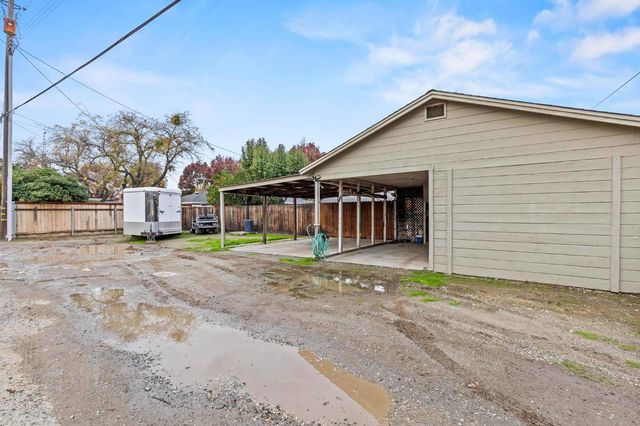 731 Sioc St, Colusa, CA 95932
