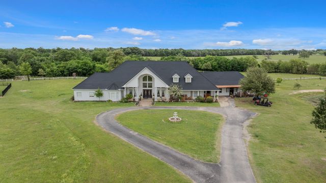 552 Vz County Road 2142, Wills Point, TX 75169