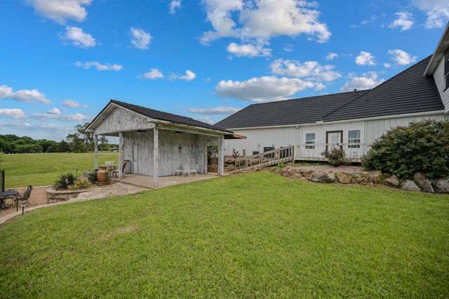 552 Vz County Road 2142, Wills Point, TX 75169