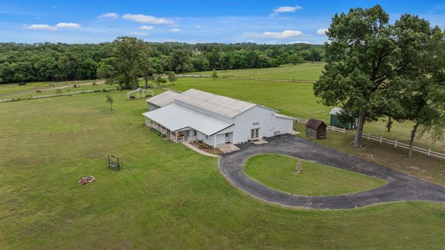 552 Vz County Road 2142, Wills Point, TX 75169