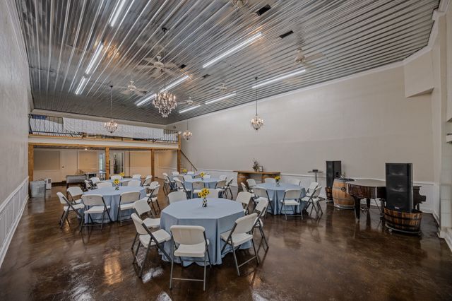 552 Vz County Road 2142, Wills Point, TX 75169
