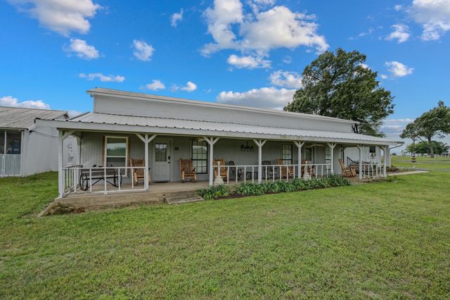 552 Vz County Road 2142, Wills Point, TX 75169