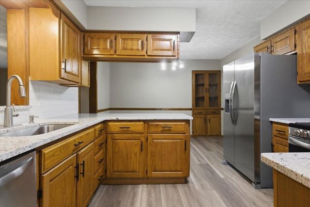 165 Raintree Road, Buffalo, MO 65622