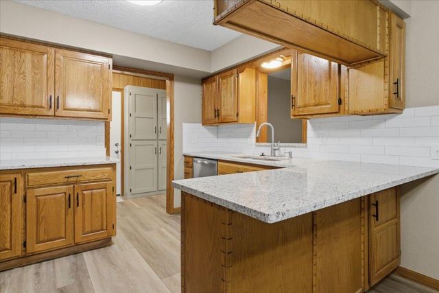 165 Raintree Road, Buffalo, MO 65622