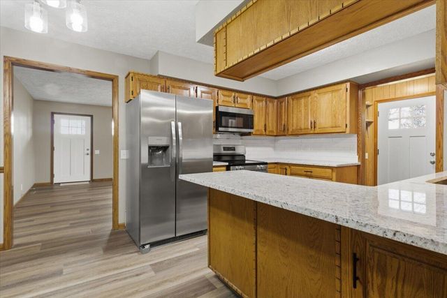 165 Raintree Road, Buffalo, MO 65622