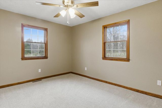 165 Raintree Road, Buffalo, MO 65622