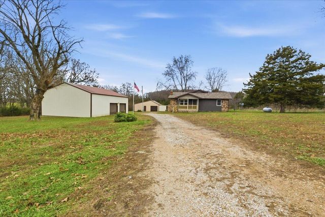 165 Raintree Road, Buffalo, MO 65622
