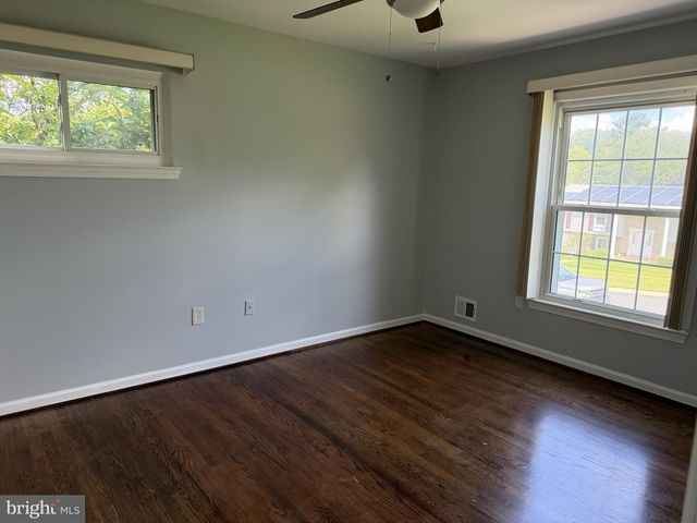 13100 13100 CABINWOOD DR, Silver Spring, MD 20904
