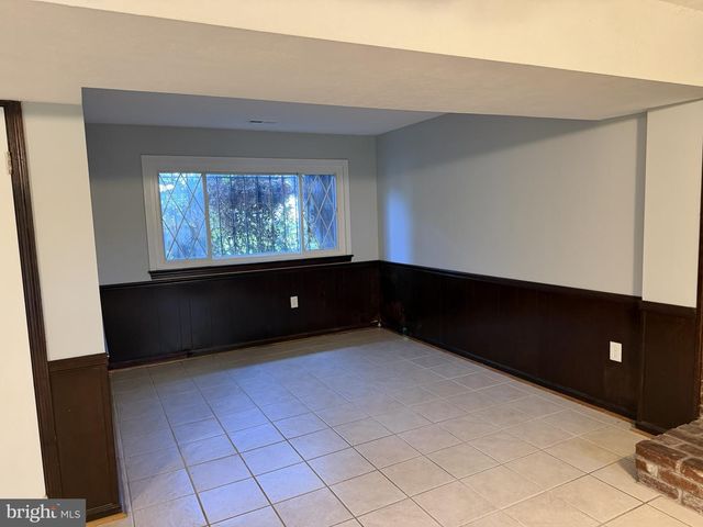 13100 13100 CABINWOOD DR, Silver Spring, MD 20904