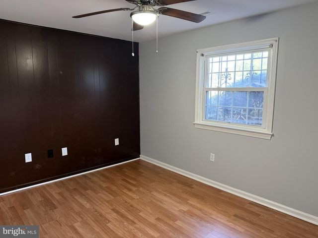 13100 13100 CABINWOOD DR, Silver Spring, MD 20904
