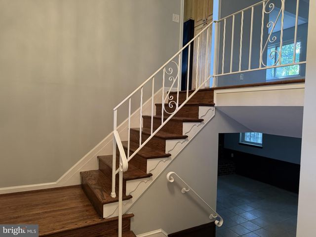 13100 13100 CABINWOOD DR, Silver Spring, MD 20904
