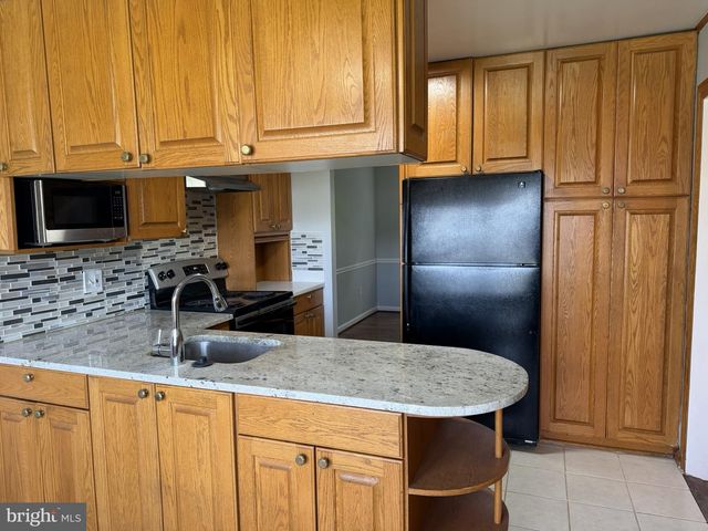 13100 13100 CABINWOOD DR, Silver Spring, MD 20904