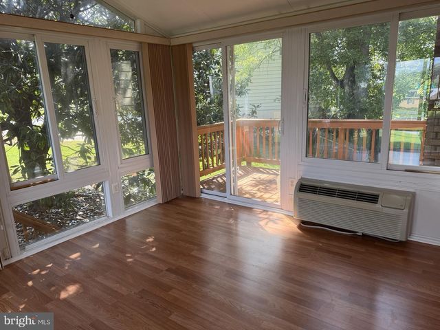 13100 13100 CABINWOOD DR, Silver Spring, MD 20904
