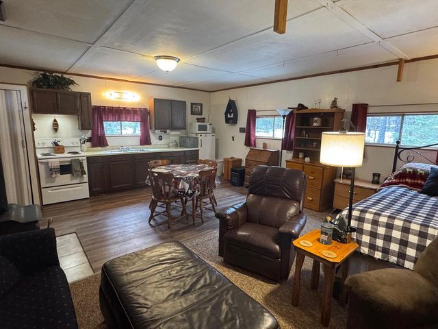 N7116 W LAKE CREST DRIVE, Shawano, WI 54166