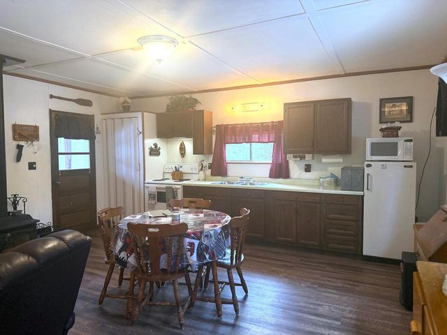 N7116 W LAKE CREST DRIVE, Shawano, WI 54166