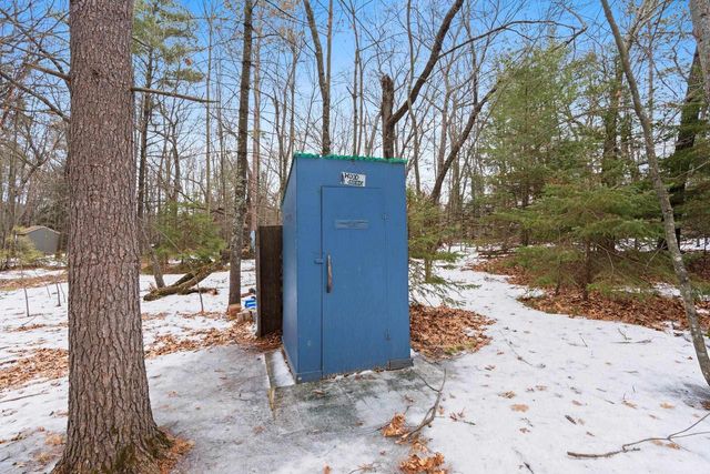 N7116 W LAKE CREST DRIVE, Shawano, WI 54166