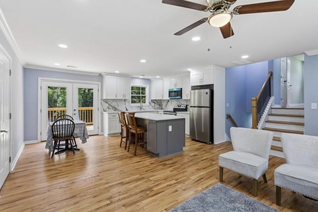 371 Pine Valley Road SW, Mableton, GA 30126