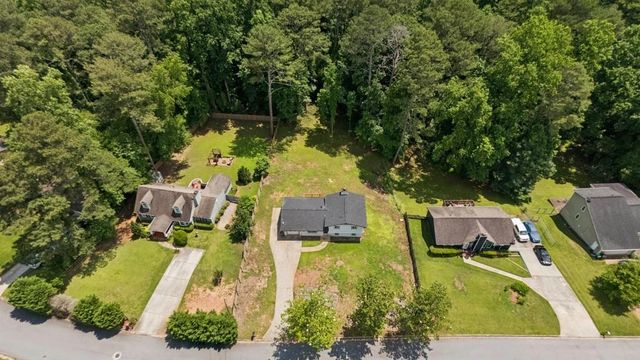 371 Pine Valley Road SW, Mableton, GA 30126