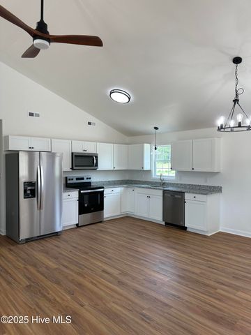 2153 Rowan Road, Clinton, NC 28328