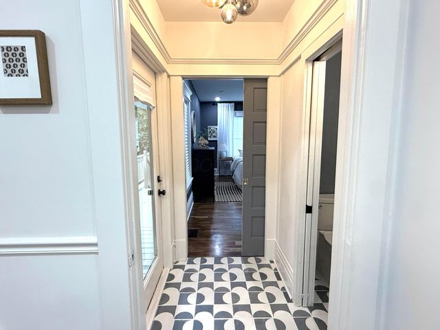 38 E Welch Avenue, Columbus, OH 43207
