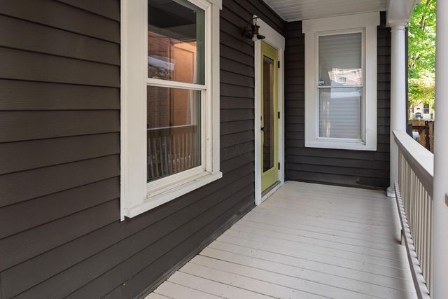 38 E Welch Avenue, Columbus, OH 43207