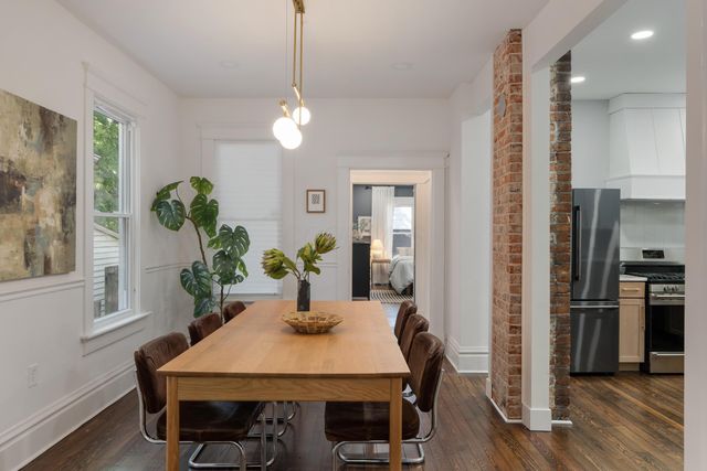 38 E Welch Avenue, Columbus, OH 43207