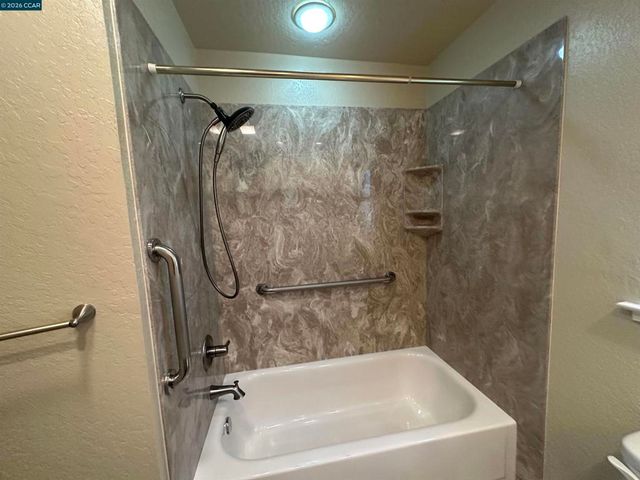 1707 Bishop Dr, Concord, CA 94521
