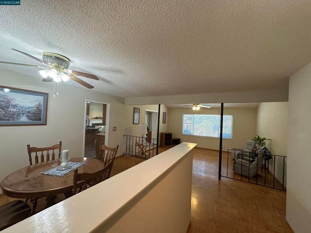 1707 Bishop Dr, Concord, CA 94521