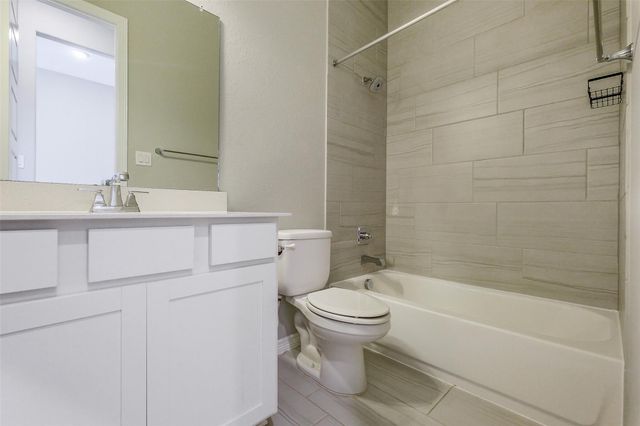 18314 Southwood Creek Drive, Cypress, TX 77433