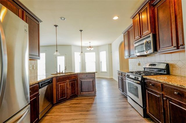 921 Prather Court, Loganville, GA 30052