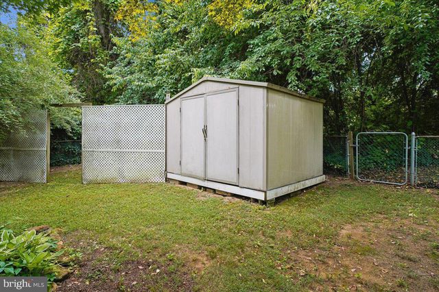 1248 HILLTOP DR, Annapolis, MD 21409