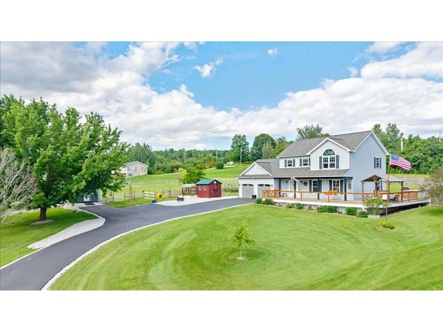 11 Craftsfield Road, Fairfax, VT 05454