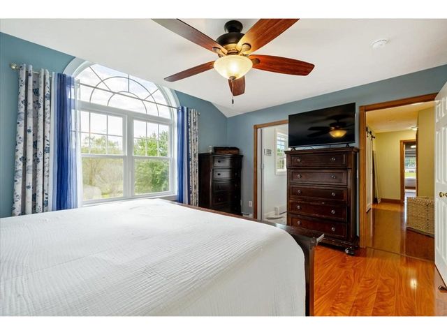 11 Craftsfield Road, Fairfax, VT 05454