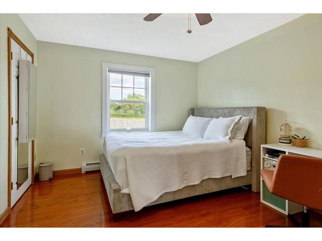 11 Craftsfield Road, Fairfax, VT 05454