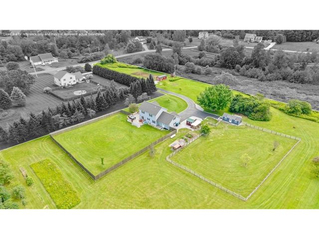 11 Craftsfield Road, Fairfax, VT 05454