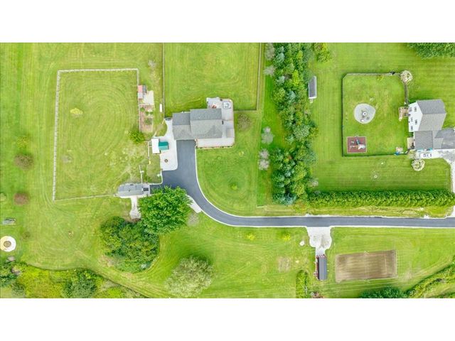 11 Craftsfield Road, Fairfax, VT 05454
