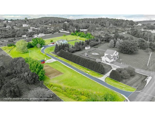 11 Craftsfield Road, Fairfax, VT 05454