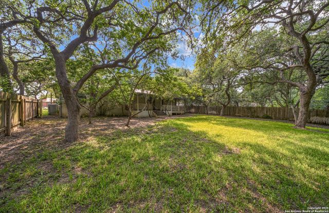 16722 Lilly Crest, San Antonio, TX 78232