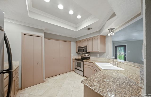 16722 Lilly Crest, San Antonio, TX 78232