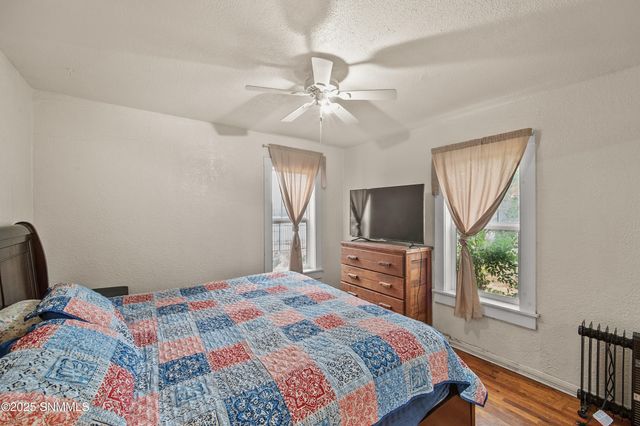 911 W Fox Street, Carlsbad, NM 88220