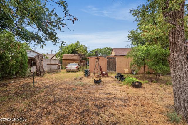 911 W Fox Street, Carlsbad, NM 88220