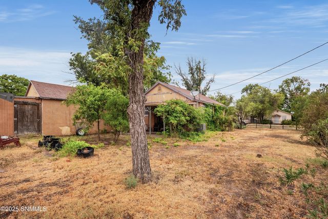 911 W Fox Street, Carlsbad, NM 88220