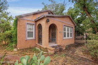 911 W Fox Street, Carlsbad, NM 88220