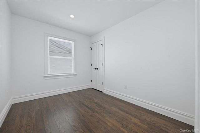 26 Clearland Avenue, Carle Place, NY 11514