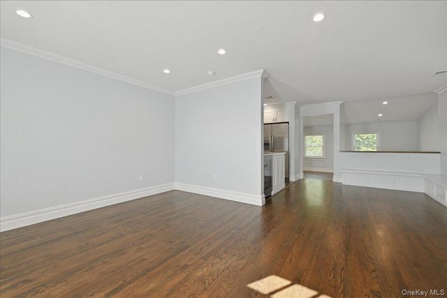 26 Clearland Avenue, Carle Place, NY 11514
