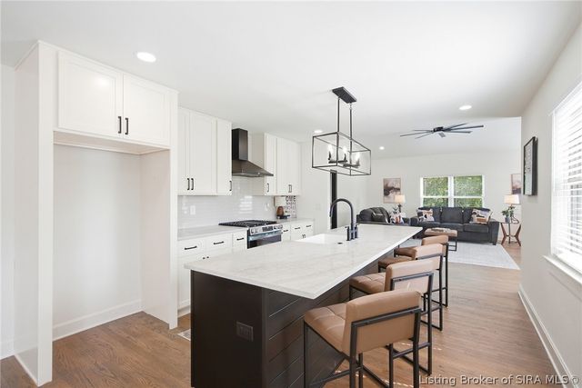 1809 Woodland Road, New Albany, IN 47150